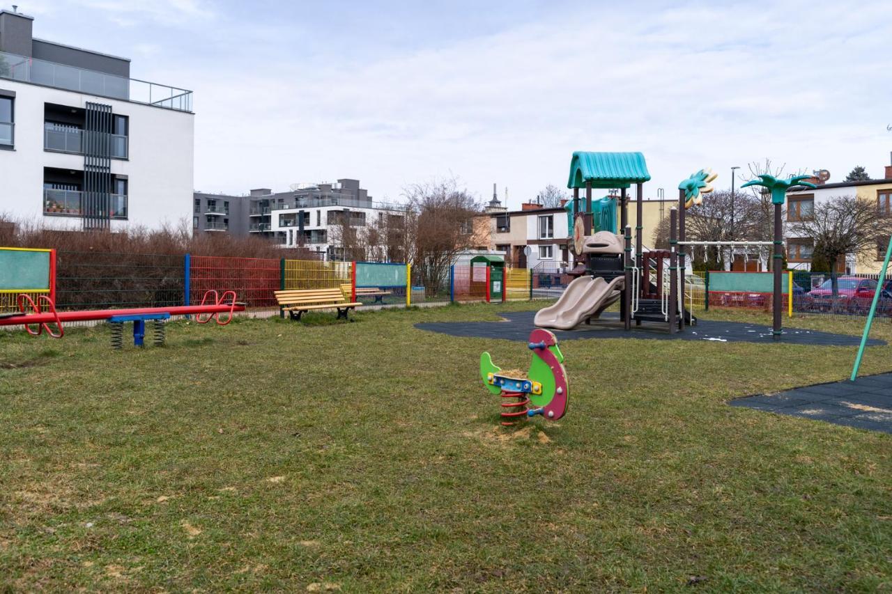 Lotte Apartment - Parking Podziemny, Osiedle Strzezone グリヴィツェ エクステリア 写真