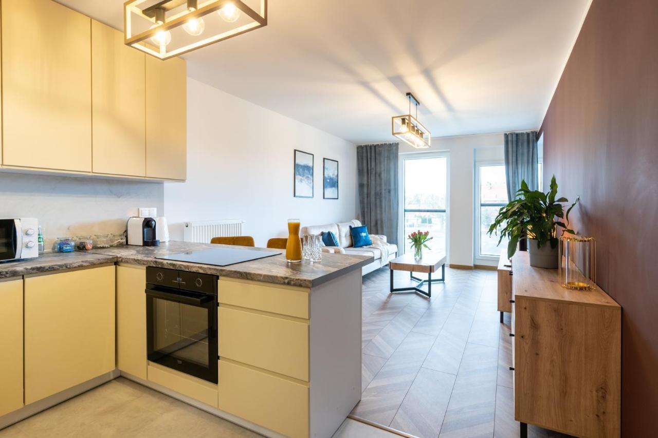 Lotte Apartment - Parking Podziemny, Osiedle Strzezone グリヴィツェ エクステリア 写真